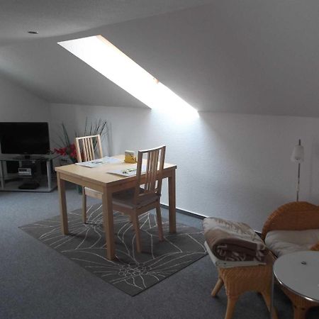Vogler Lothar Apartment นอยชตัดท์ อิน โฮลชไตน์ ภายนอก รูปภาพ