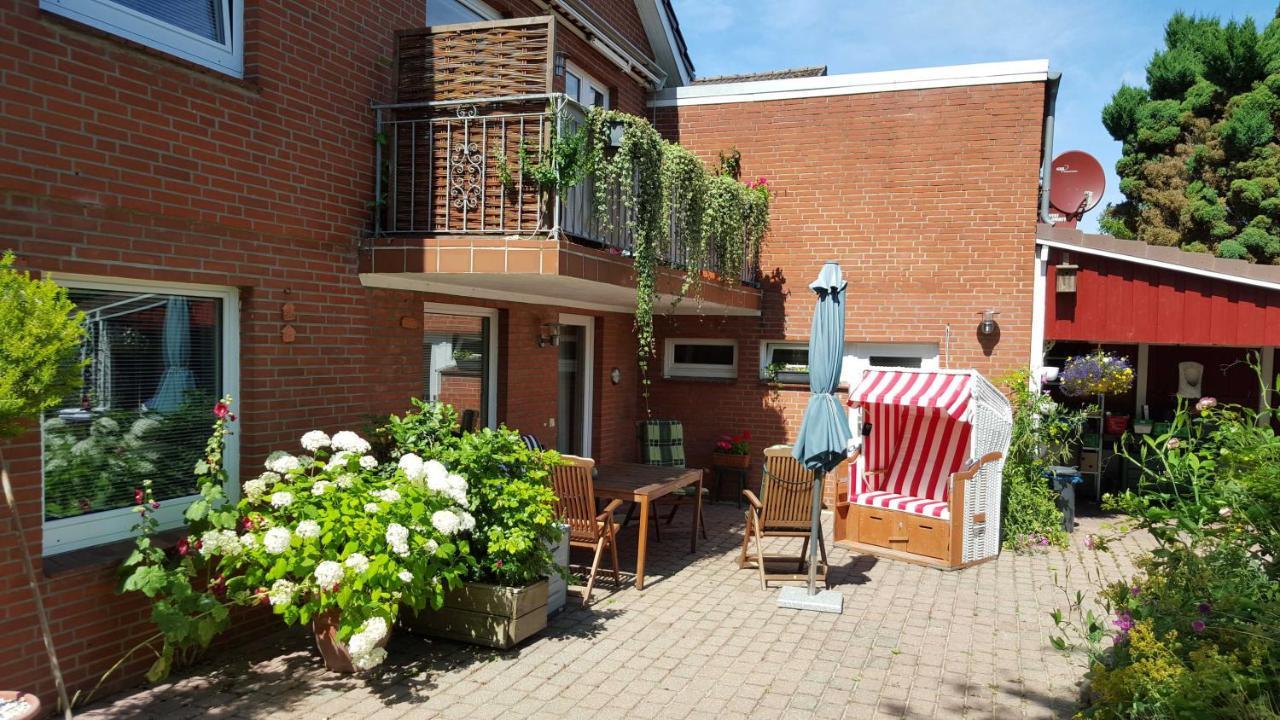 Vogler Lothar Apartment นอยชตัดท์ อิน โฮลชไตน์ ภายนอก รูปภาพ