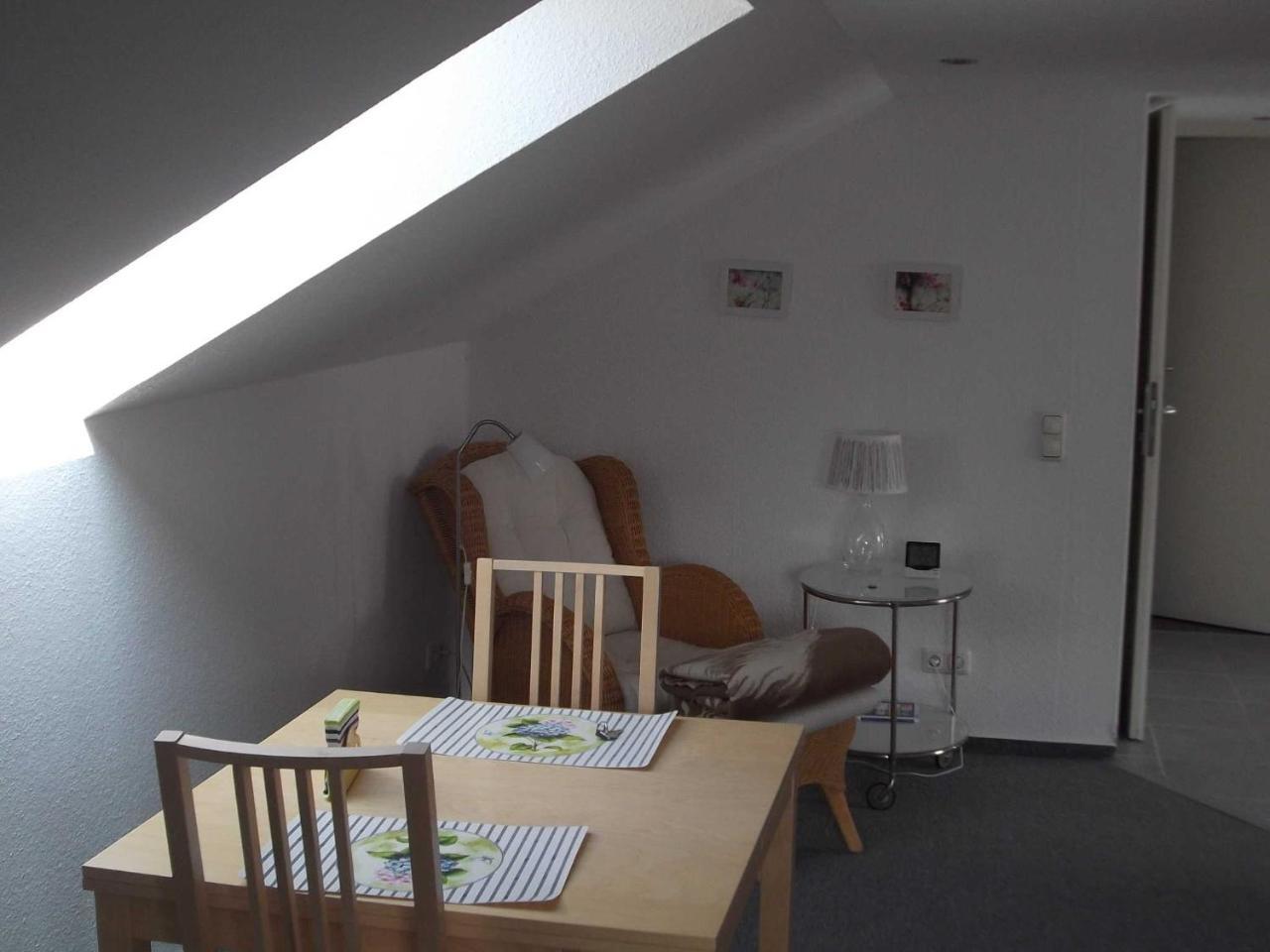 Vogler Lothar Apartment นอยชตัดท์ อิน โฮลชไตน์ ภายนอก รูปภาพ