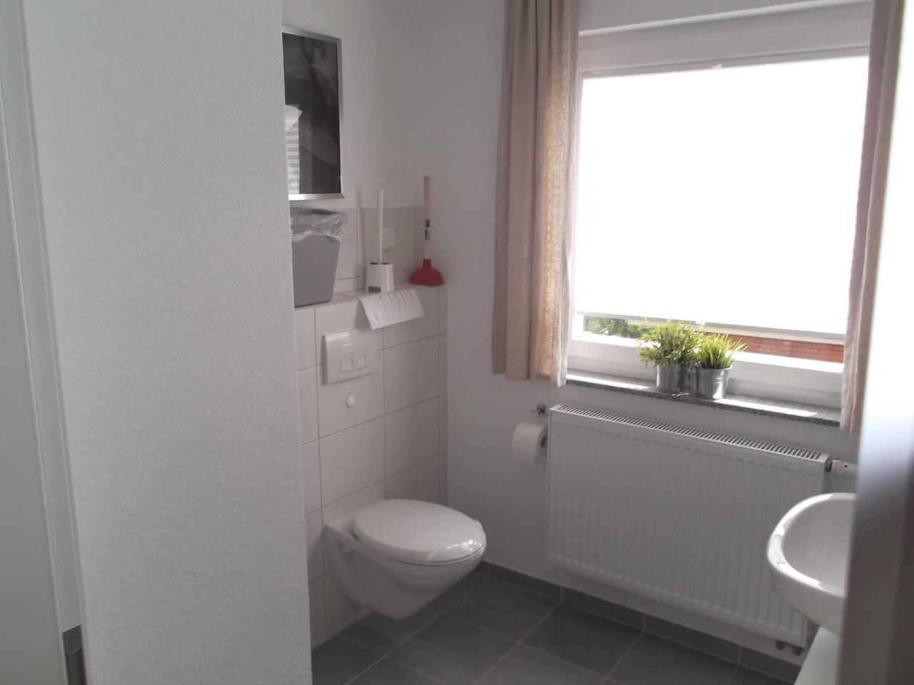 Vogler Lothar Apartment นอยชตัดท์ อิน โฮลชไตน์ ภายนอก รูปภาพ
